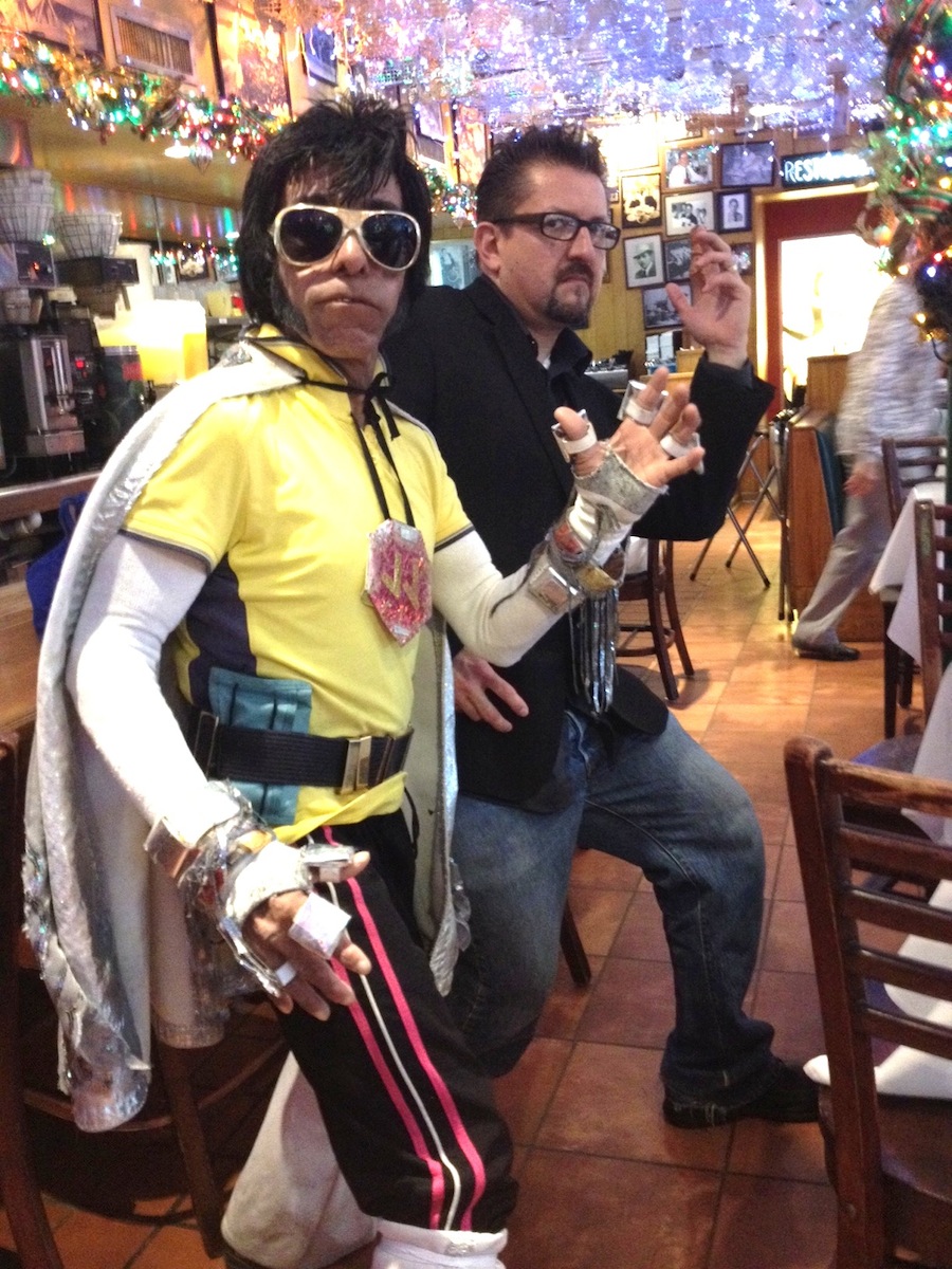 I went to San Antonio and met the Mexican Elvis (photos) | POCHO