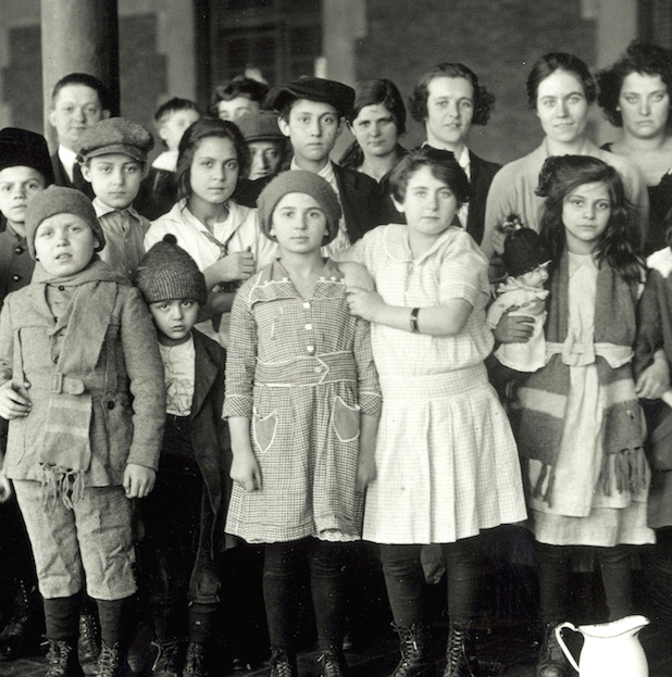 Kid immigrants have been arriving alone since Ellis Island : POCHO